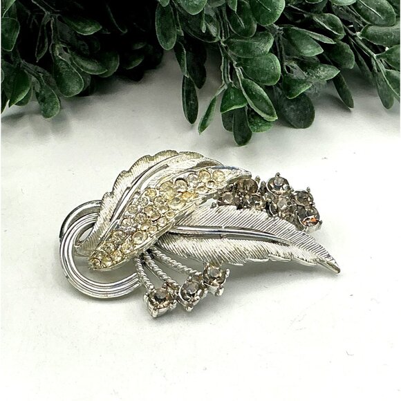 Vintage Silver-Tone Leaf Brooch W/ Rhinestone Accents - Picture 1 of 5